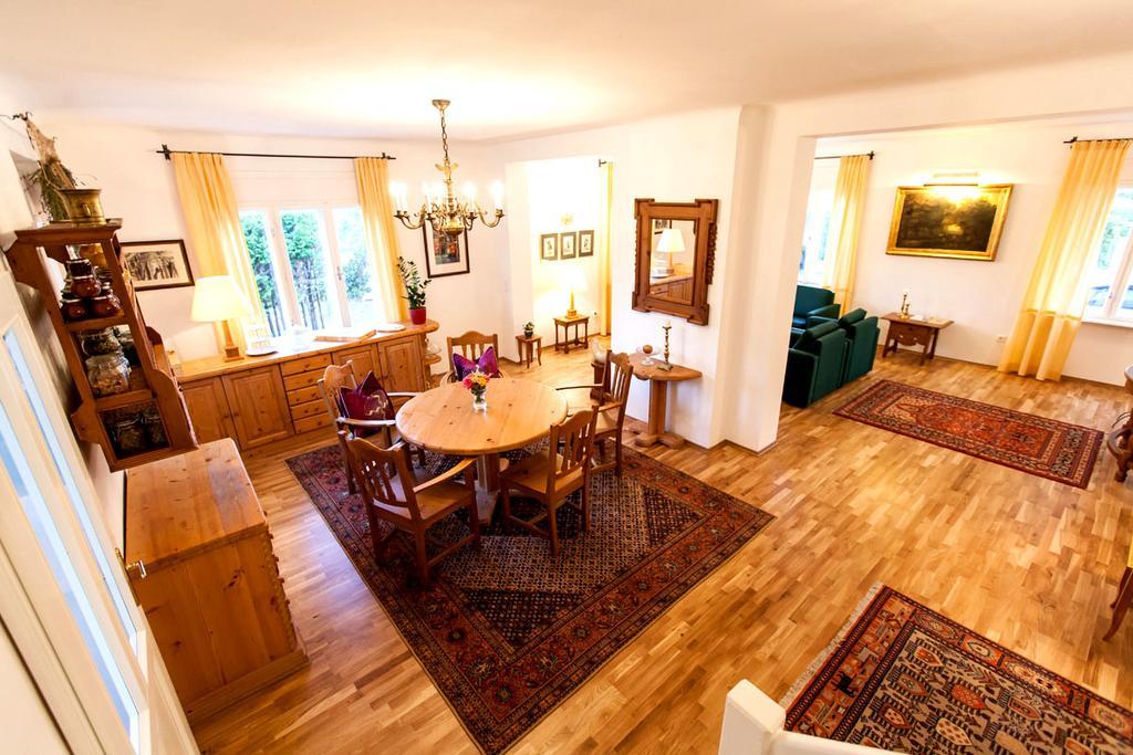 Engels Landhaus Suite Moerbisch Am See Luaran gambar